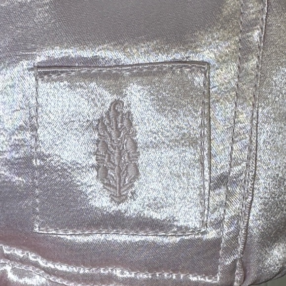 Free People Movement Lilac Satin Pullover Jacket Half Zip NWOT Size Small - Picture 4 of 12